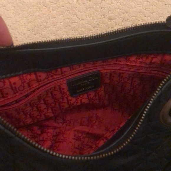 Handbag - Picture 2 of 4